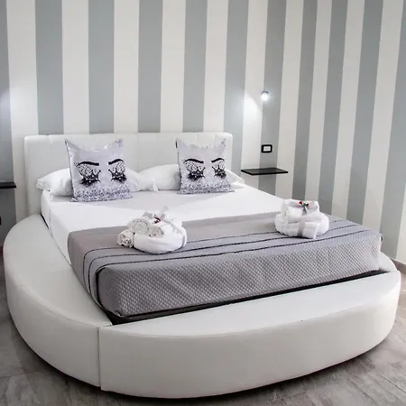 Alojamento de Acomodação e Pequeno-almoço Pisacane Family Nápoles