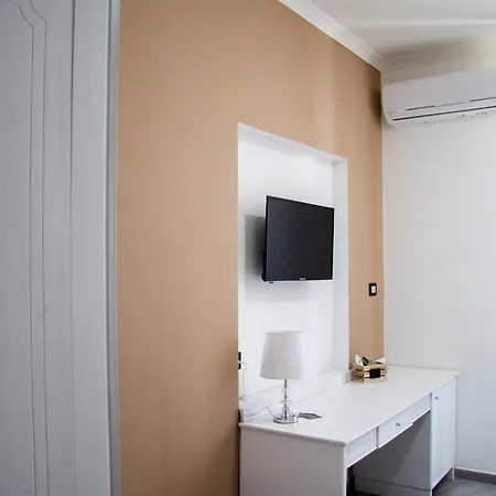 Alojamento de Acomodação e Pequeno-almoço Pisacane Family Nápoles