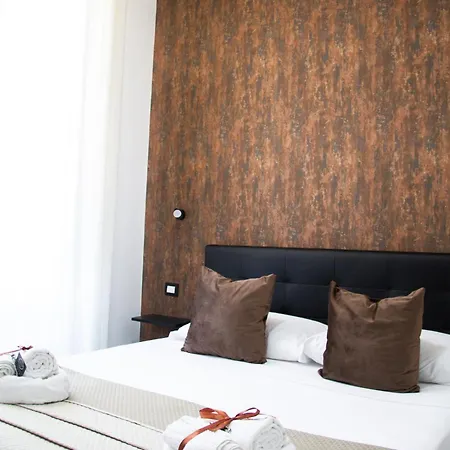 Pisacane Family 3* Nápoles