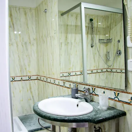 Alojamento de Acomodação e Pequeno-almoço Pisacane Family Nápoles